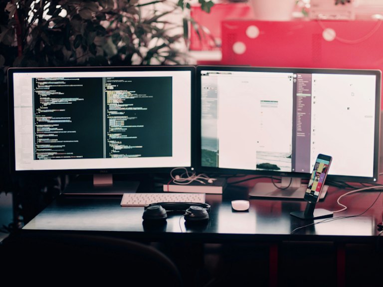 I vantaggi di affidare in outsourcing lo sviluppo di siti web